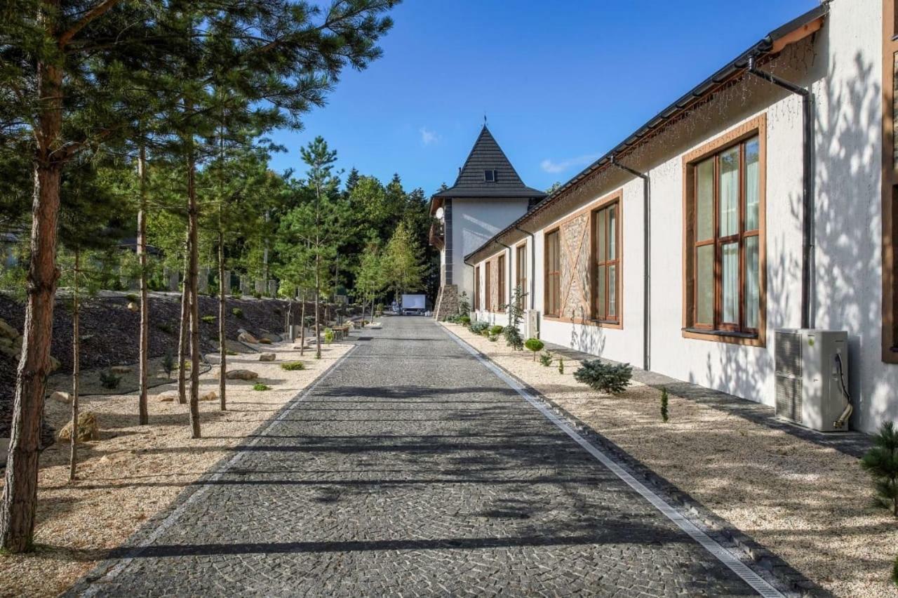 Отель Saltzbork Staraya Sol Экстерьер фото